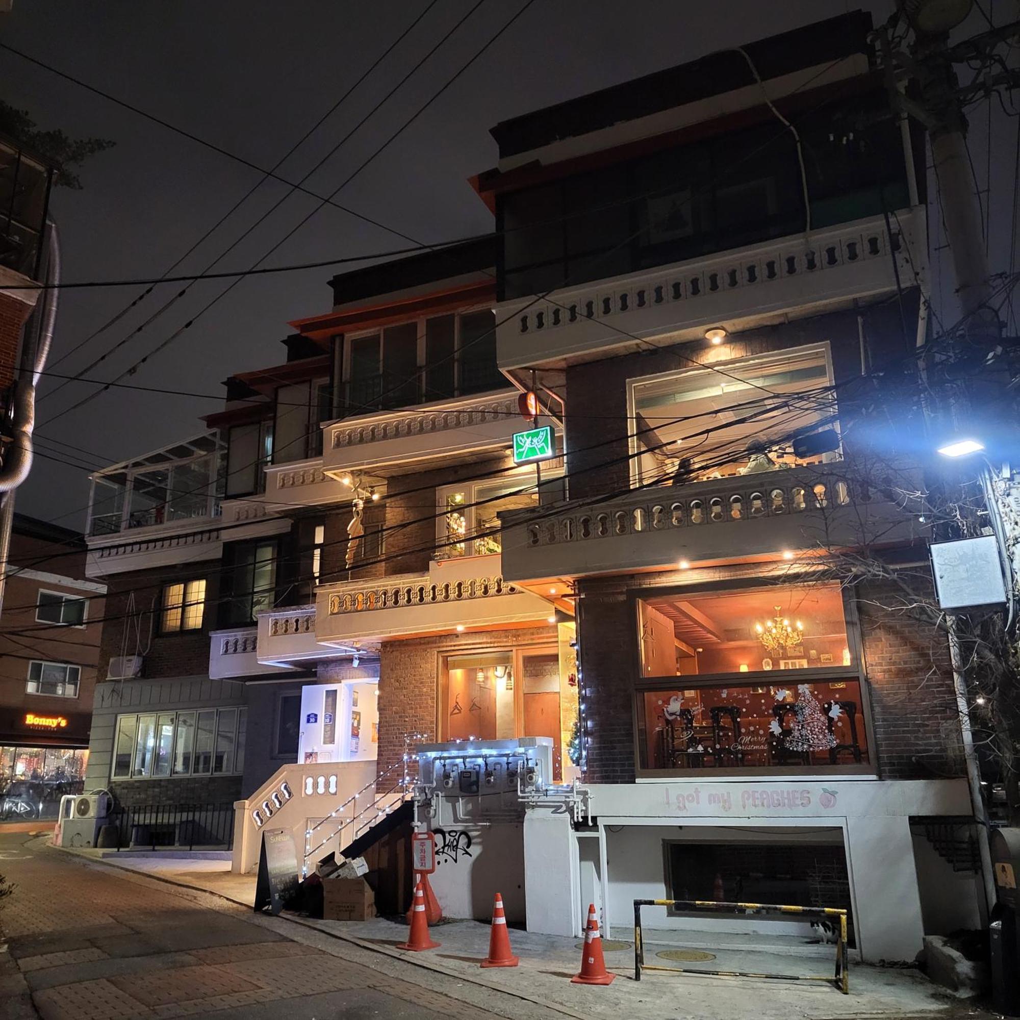 Cozy Rooftop View #12 Seoul